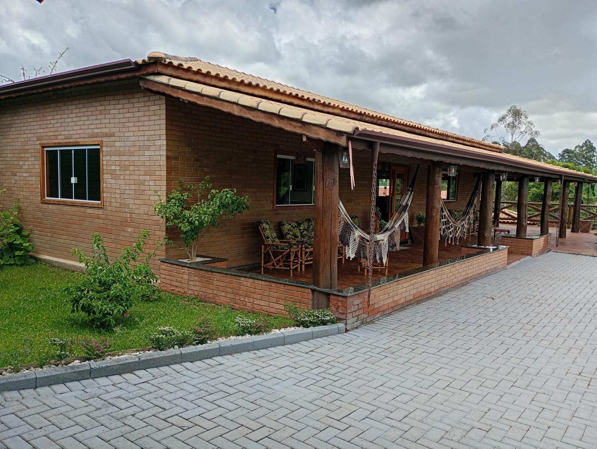 Chacara Alto Padrao Em Igarata Villa Exteriör bild